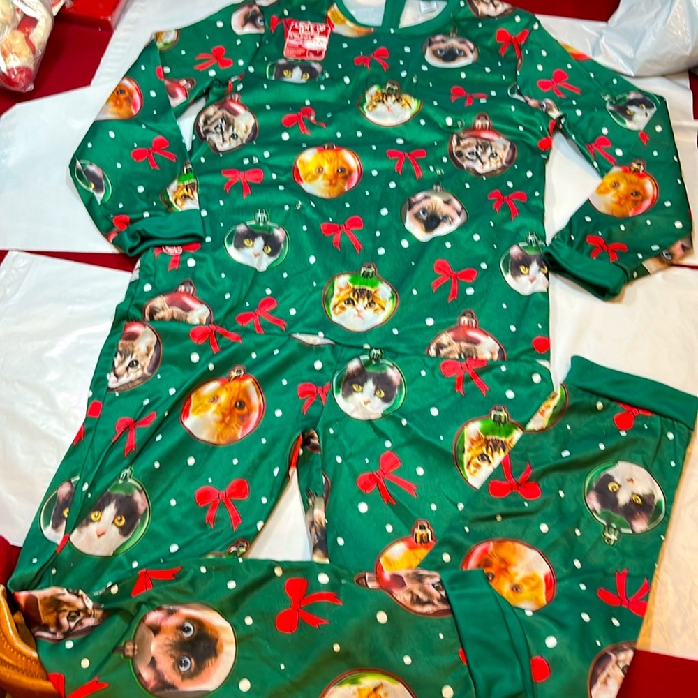 CAT Christmas full body suit Cheer FUNNY Light Up 1 Piece Sleep Suit mens NEW M